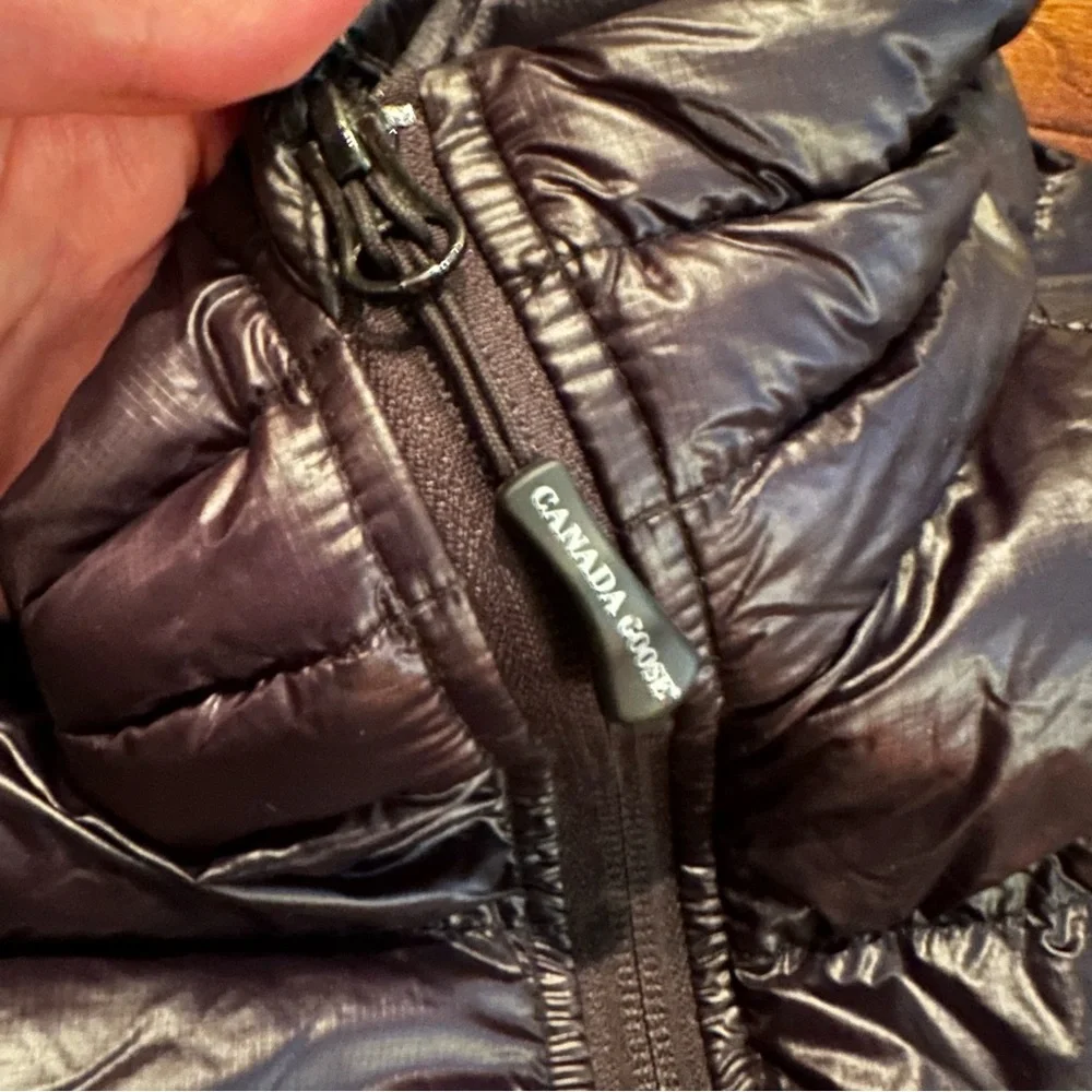 Canada Goose Men's Shiny Black Puffer Jacket - Picture 4 of 13